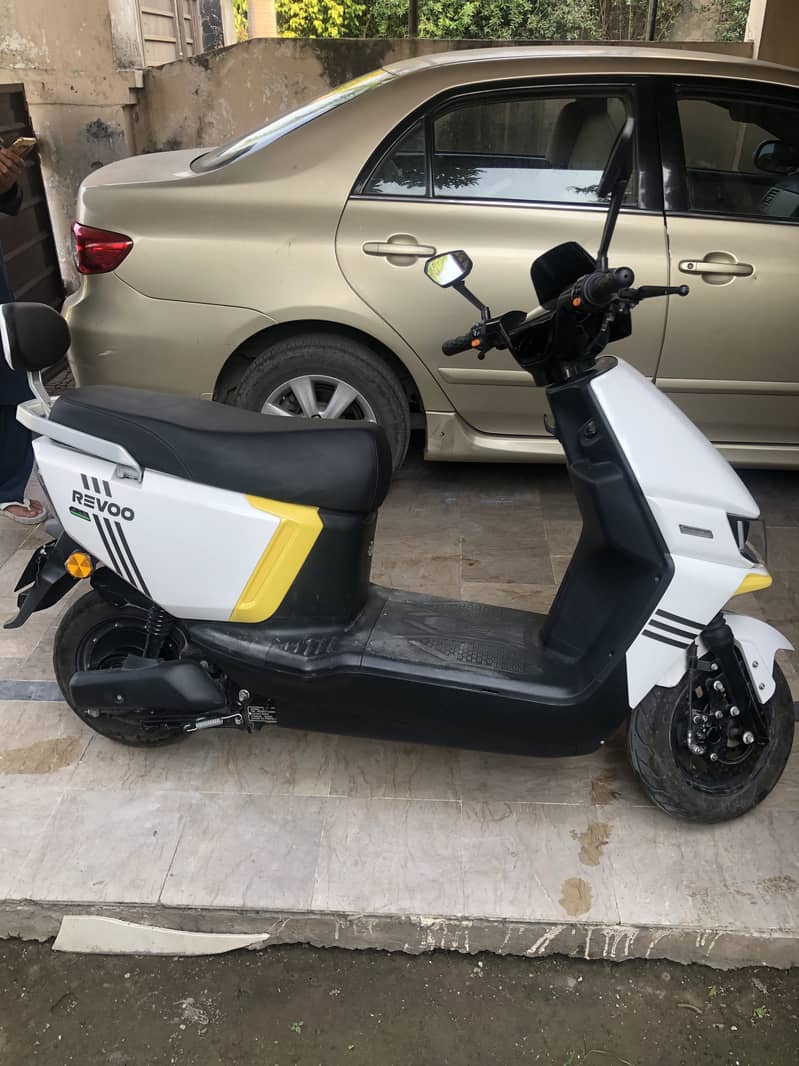 REVOO A12 LFP 1