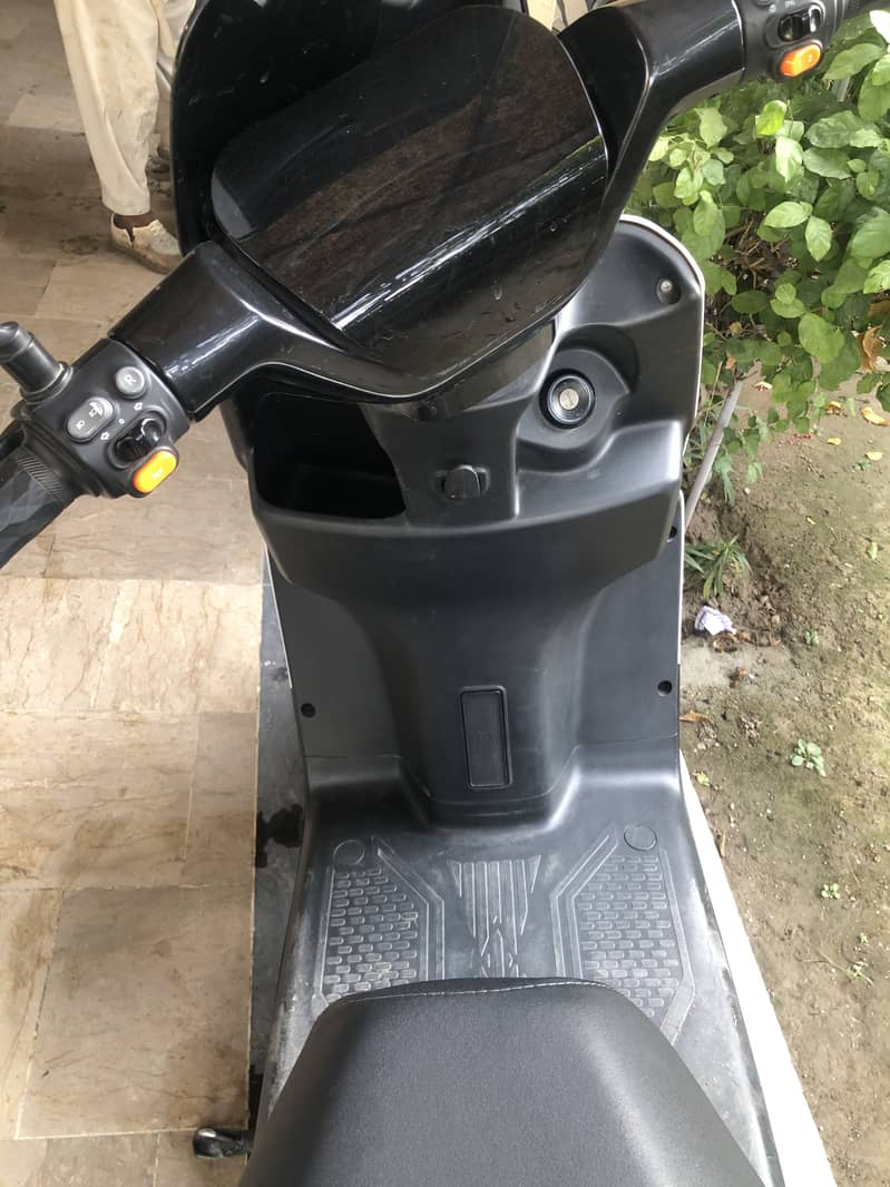 REVOO A12 LFP 5