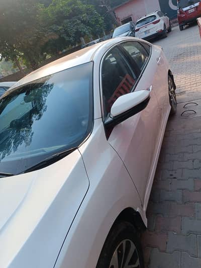 Honda Civic Oriel 2017