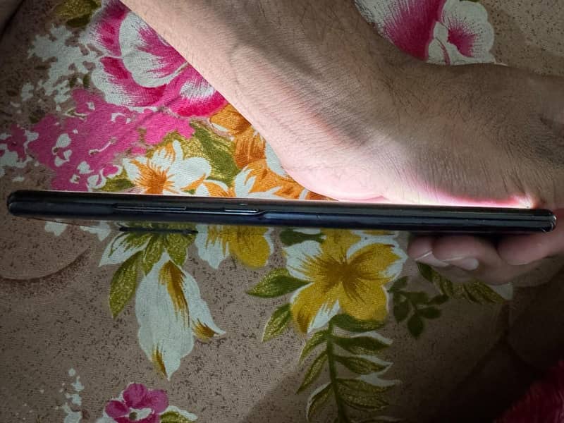 Samsung Mobile Note 10 Plus 8