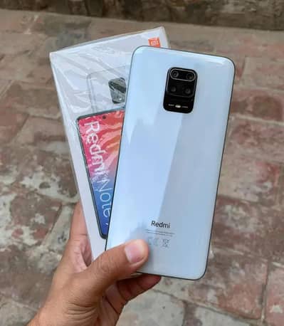 Xiaomi Redmi Note 9S neat condition with box camera beast