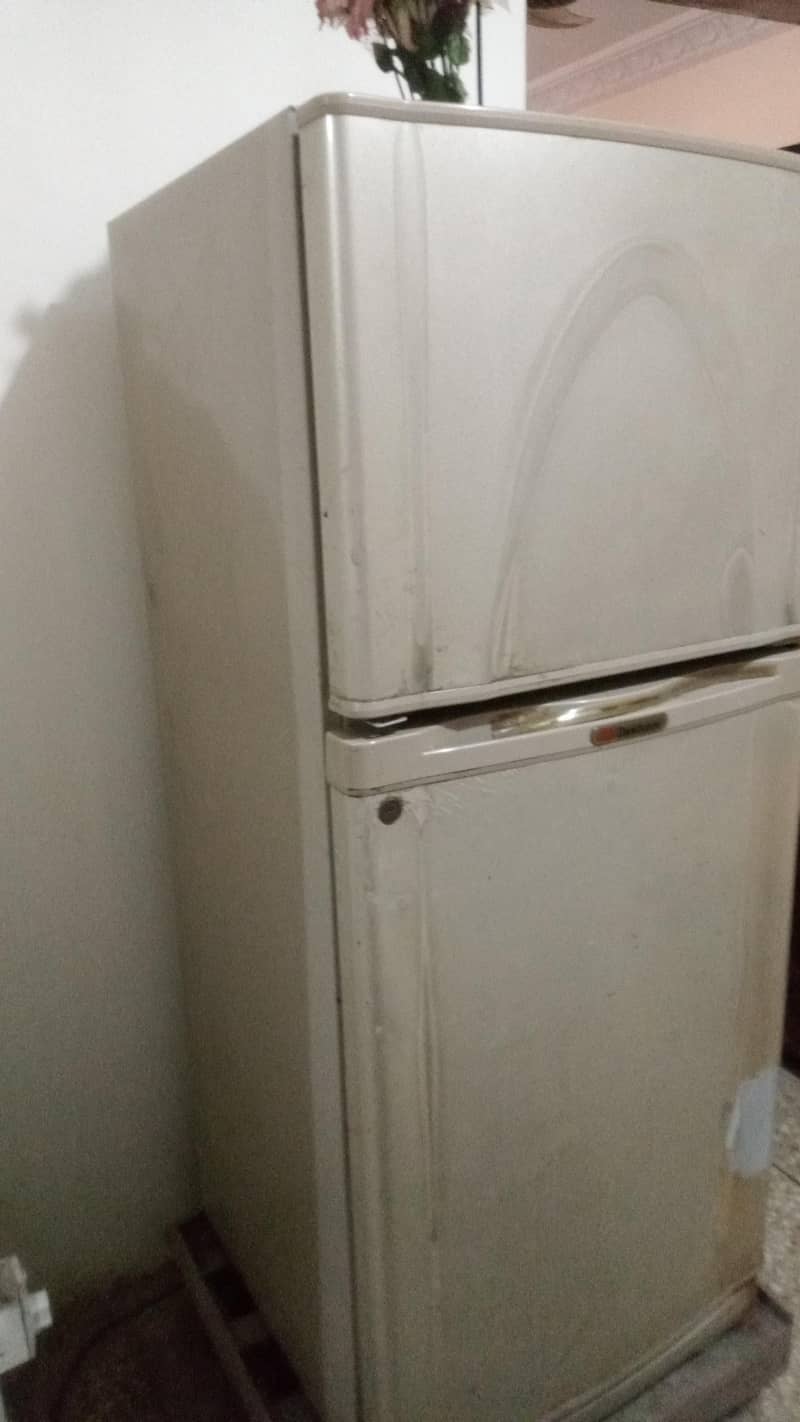 fridge 0