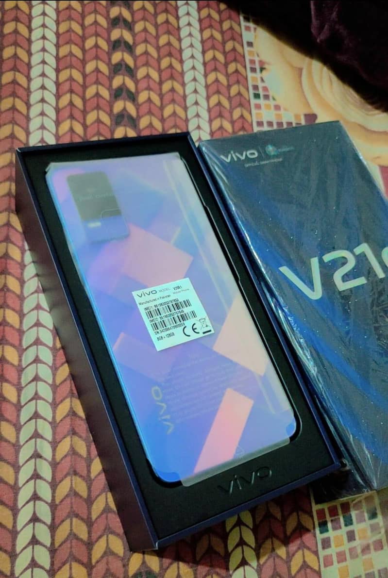 Vivo V21e 1
