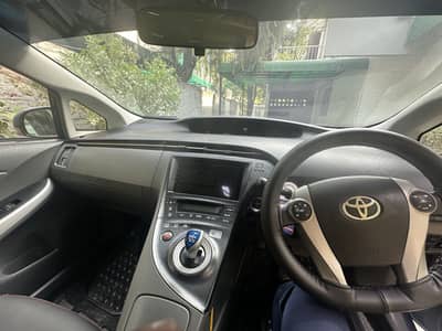 Toyota Prius 2011