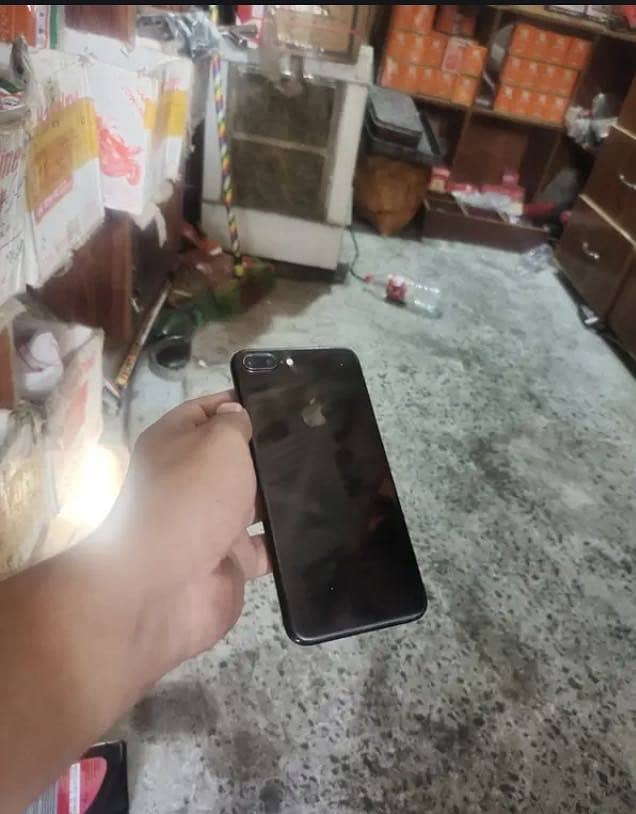 iPhone 8 Plus pta approved 0