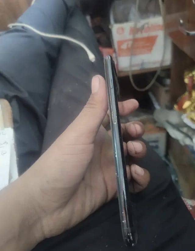 iPhone 8 Plus pta approved 4