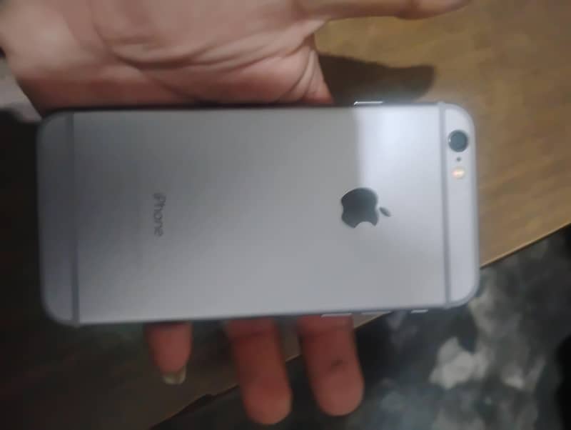 Apple iPhone 6 0