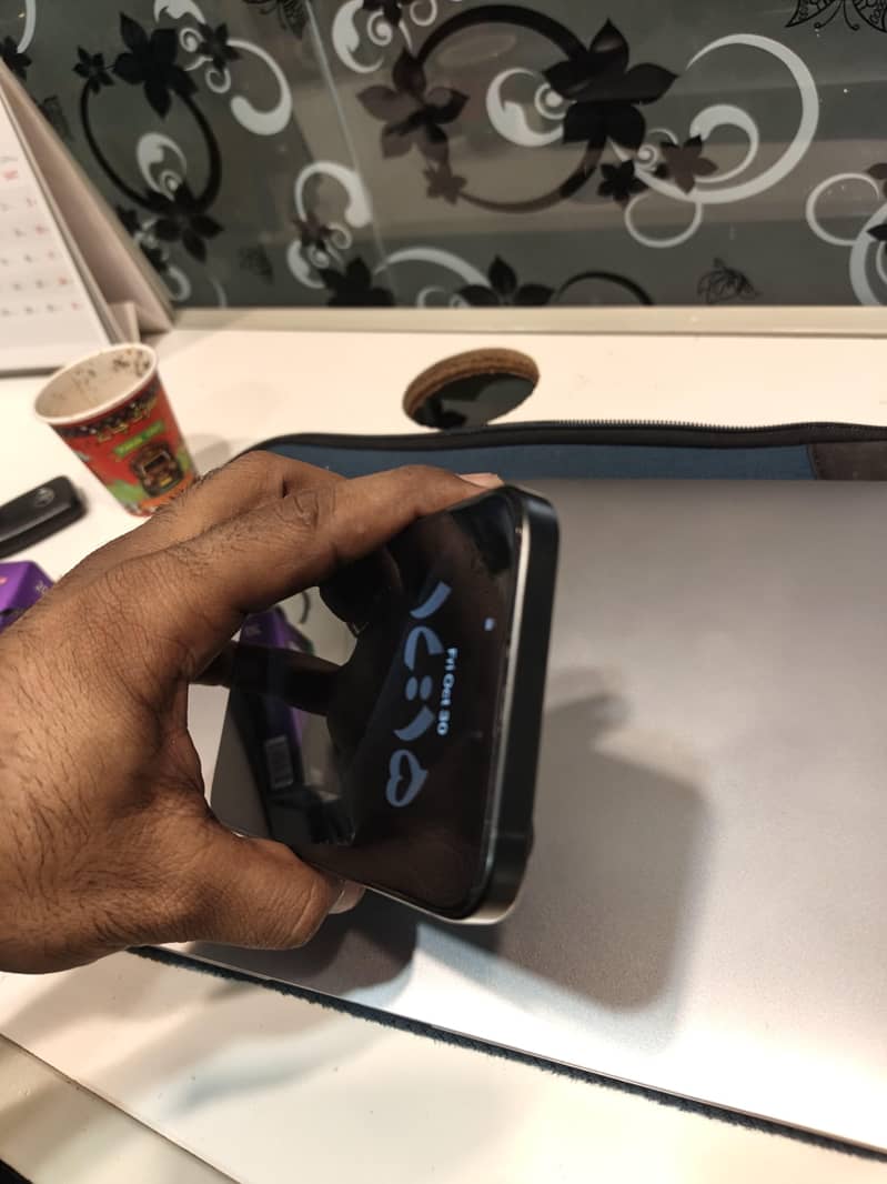 Apple iPhone 15 Pro Max 4