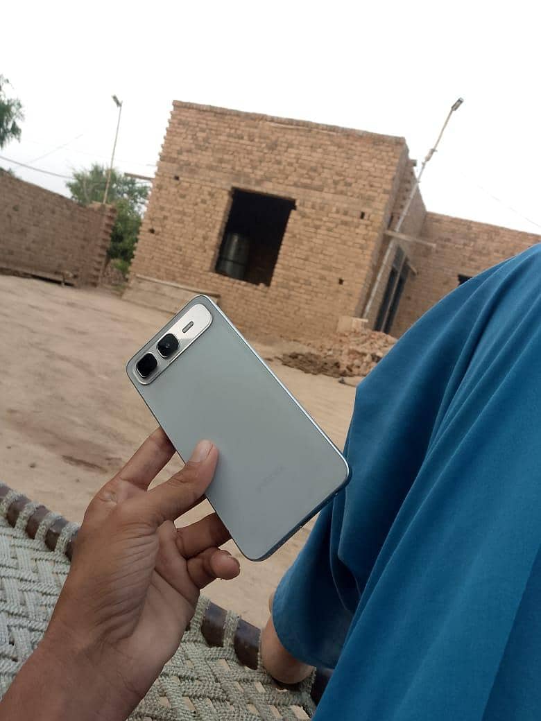 Infinix Smart 10 plus 1