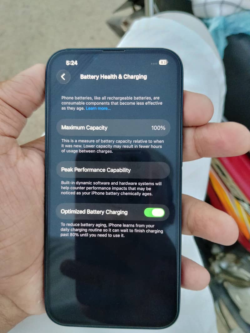 Apple iPhone 13 1