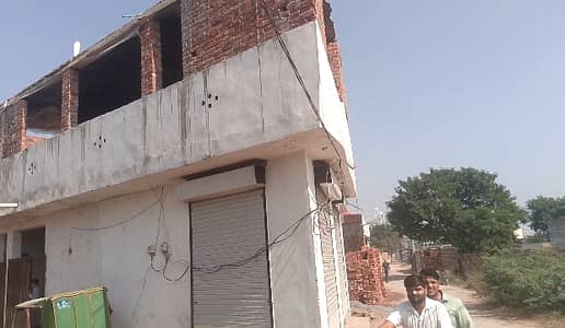 2.75 Marla house double story few steps from 200ft road near Ferozepur road gajjumate Lahore
