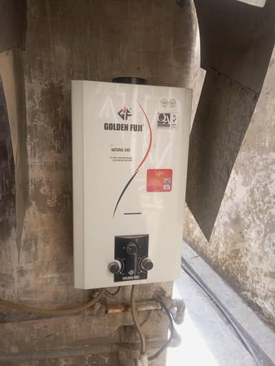 Instant Geyser 5XL 12Liter Slightly Used