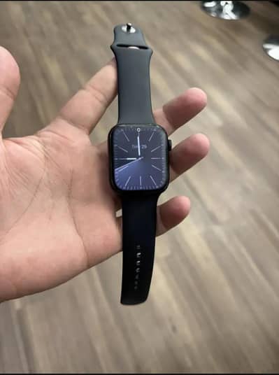 appl watch series 7 45mm with box and charger