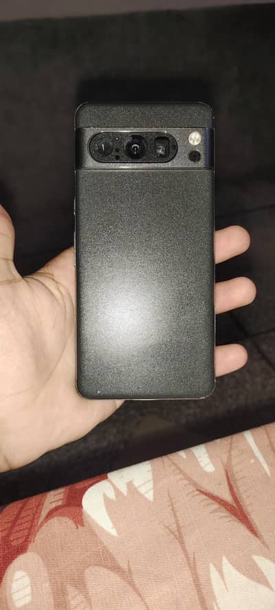 Google Pixel 8 Pro