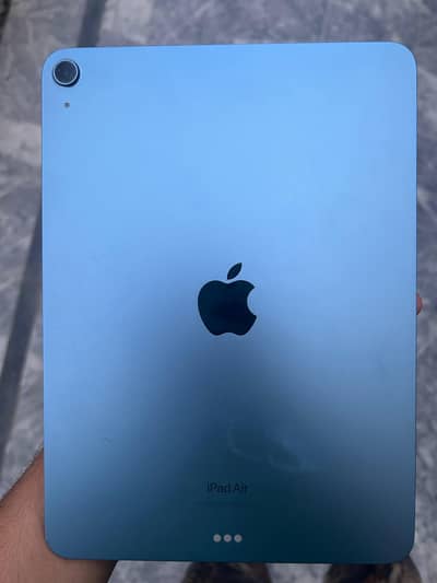 Apple iPad Air (5th generation)| 64gb rom|Read add for details