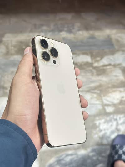 Apple iPhone 13 Pro jv