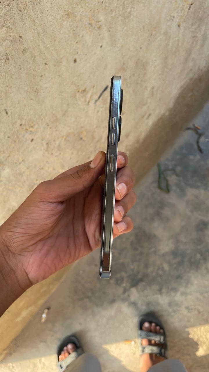 Tecno CAMON 20 1