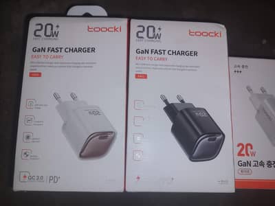 Toocki 20W GaN Fast Charger - Type C / PD 3.0 & QC 3.0 (Brand New Box)