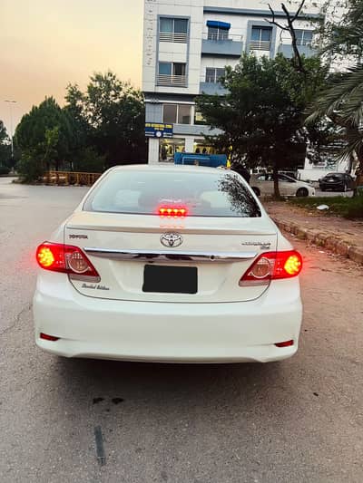 Toyota Corolla GLI 2013