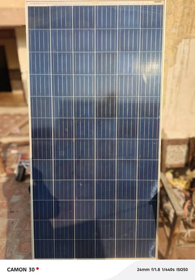 solar panel 335 watt +simtek mop controller 20A