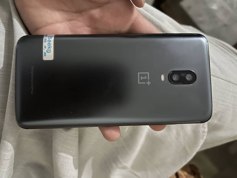 One Plus 6T 1