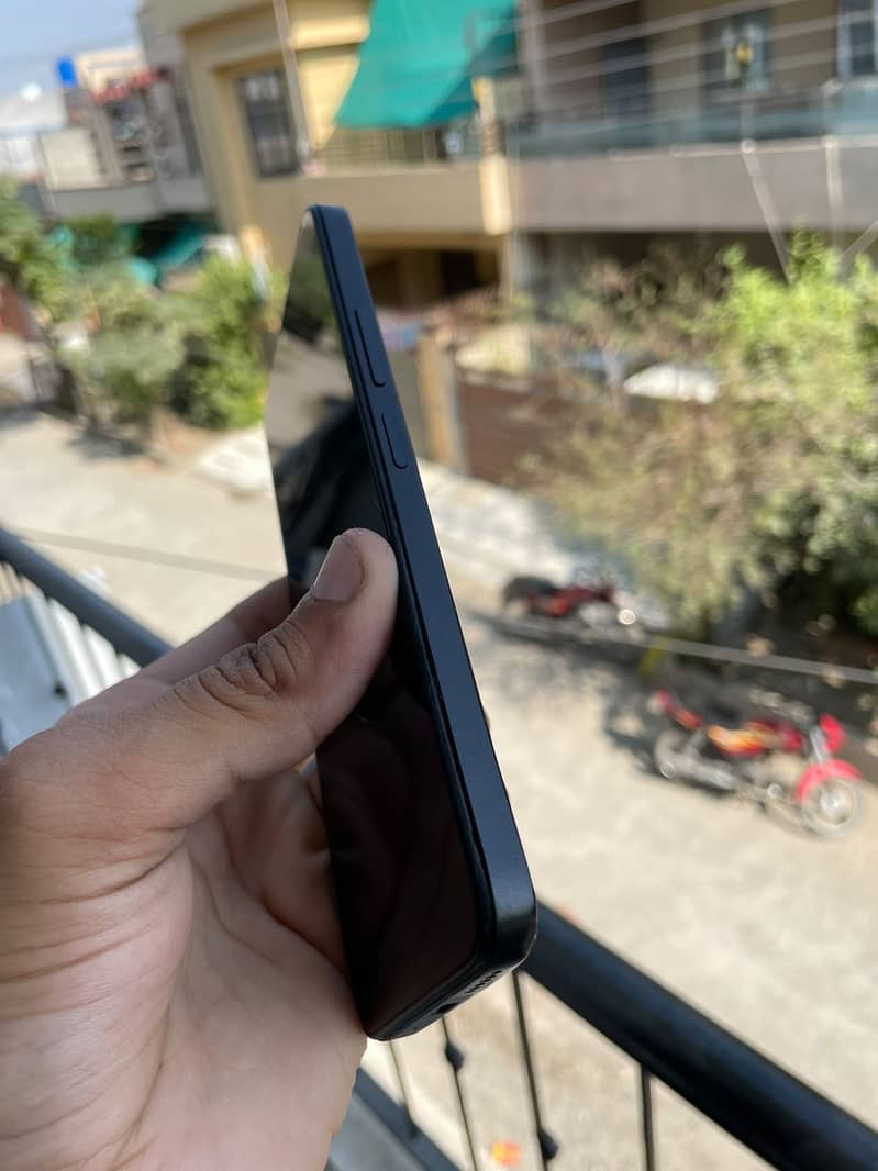 Xiaomi Redmi 13 1
