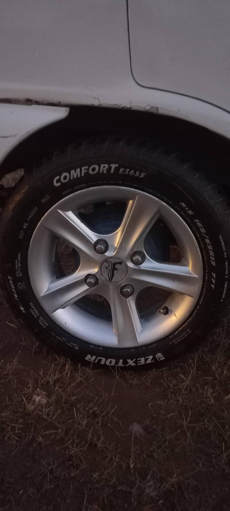 13 tyres 0