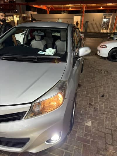 Toyota Vitz 2014