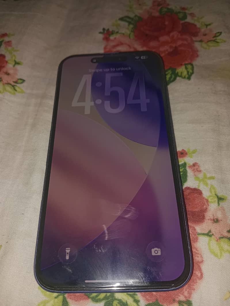 Apple iPhone 16 Plus 1