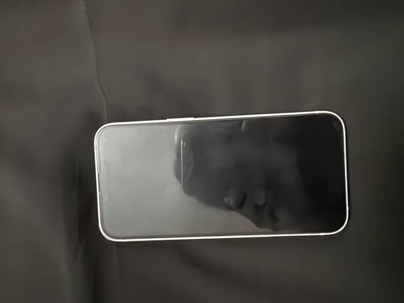 Apple iPhone 14 7