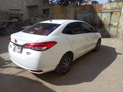Toyota Yaris ATIV X CVT-i ECO 1.3 cc Model 2022 A/T