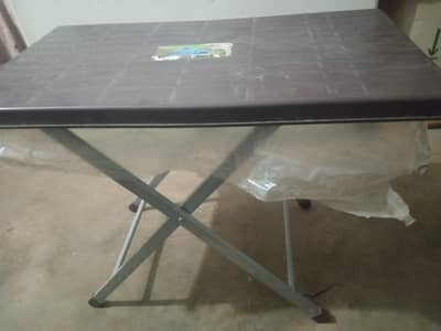 Table and stool set (2)