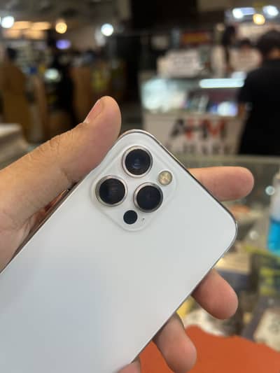 Apple iPhone 12 Pro