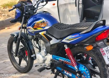 Honda Cb125F blue 2025 for sell 4500kilometer used condition 10/10new