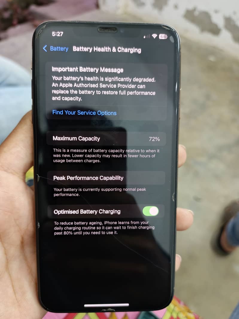 Apple iPhone XS Max 5