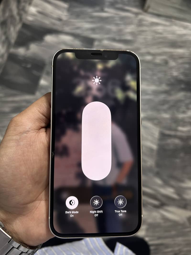 Apple iPhone 12 5