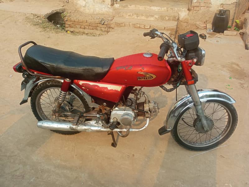 united 16 model behtareen engine 1