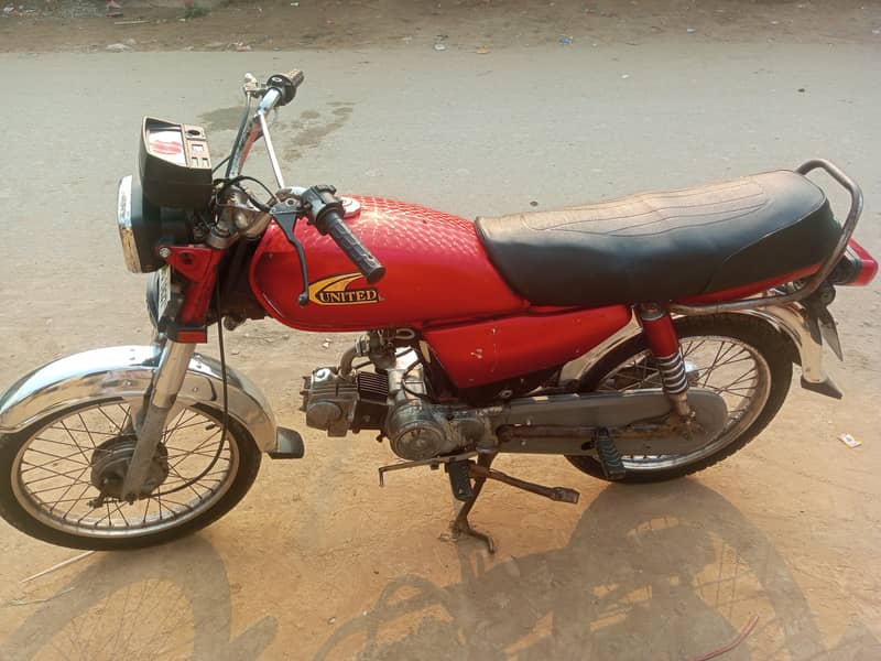 united 16 model behtareen engine 4