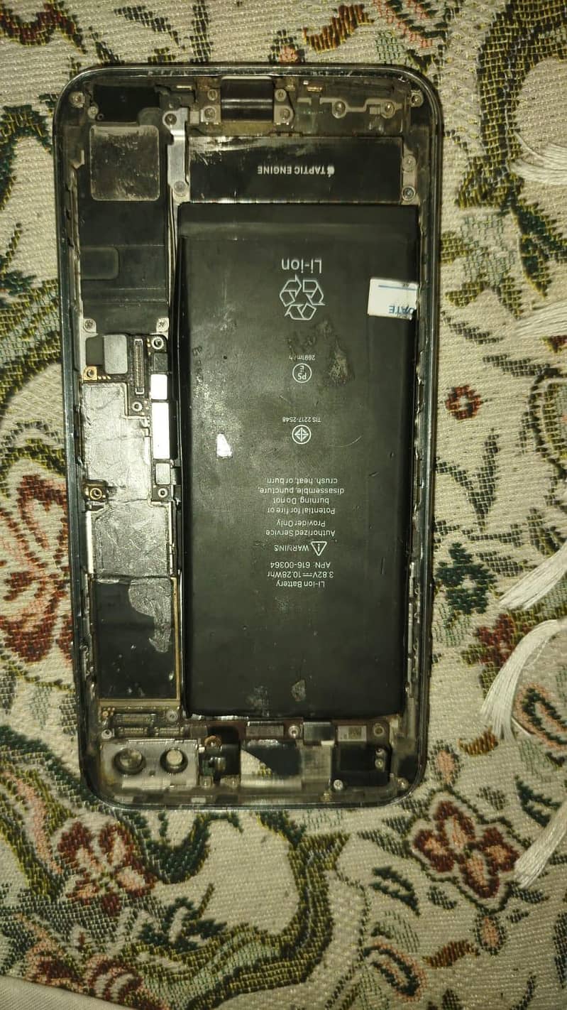 iPhone 8 Plus Board only 2