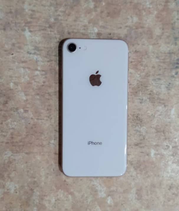 Apple iPhone 8 0