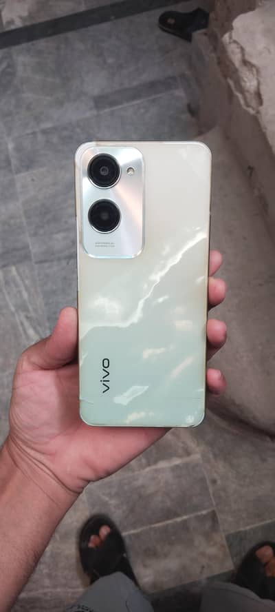 vivo y18 6/128