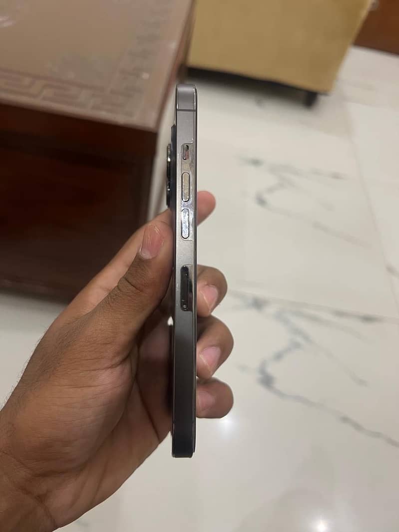 Apple iPhone 13 Pro graphite 9