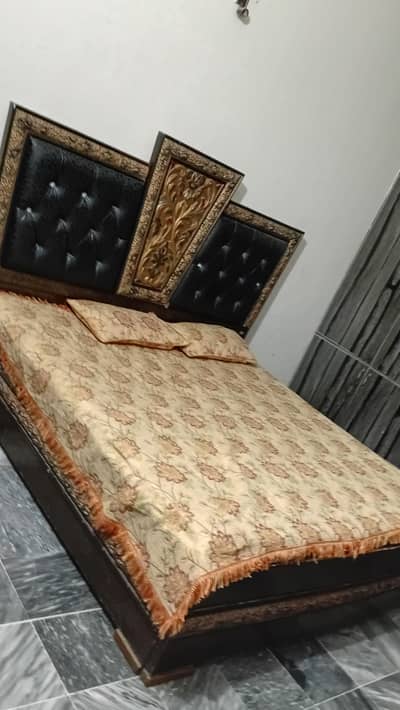 Bed Set with 2 Boxes