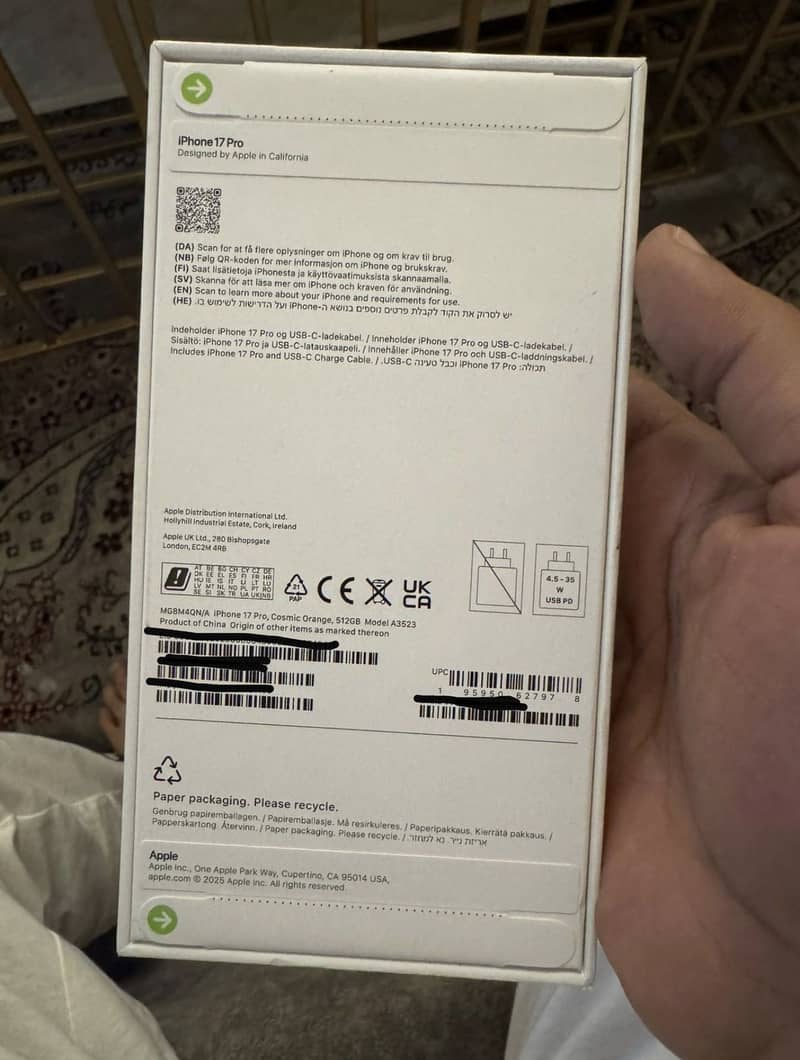 Apple iPhone 17 Pro 1