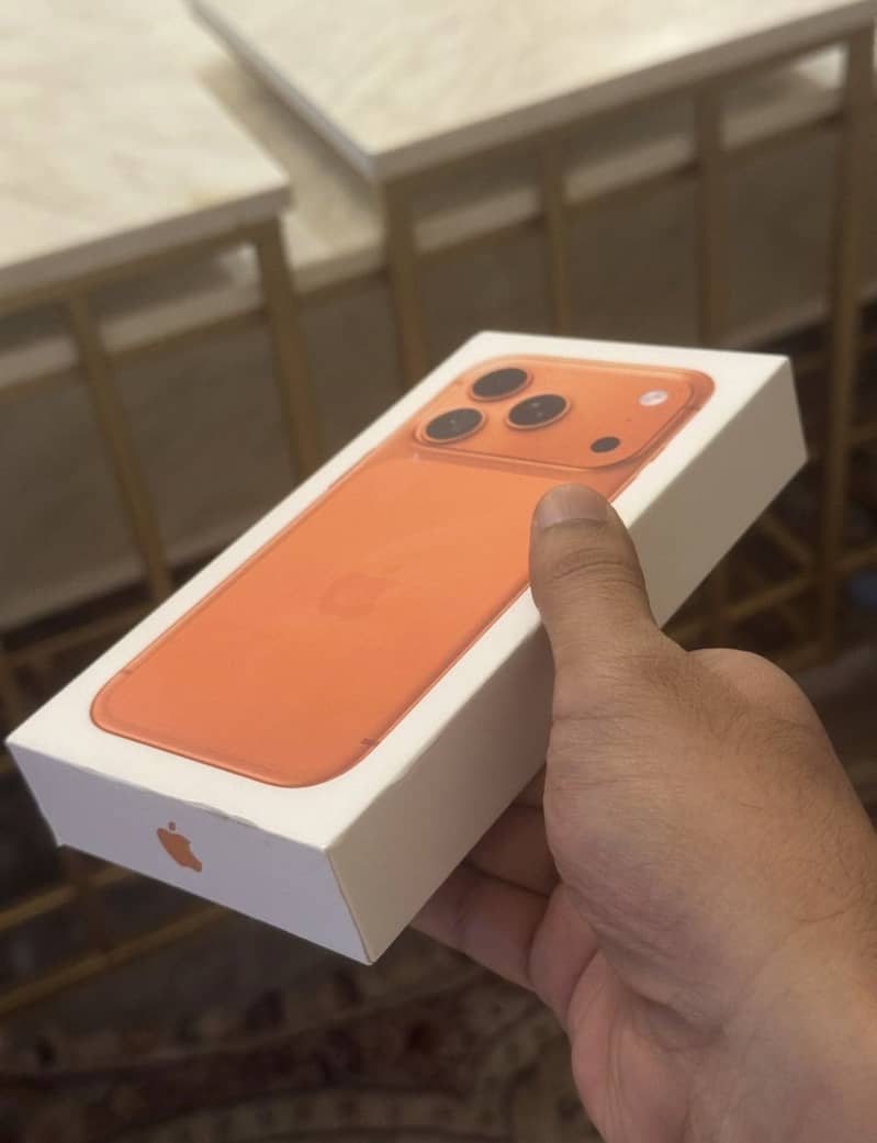 Apple iPhone 17 Pro 0