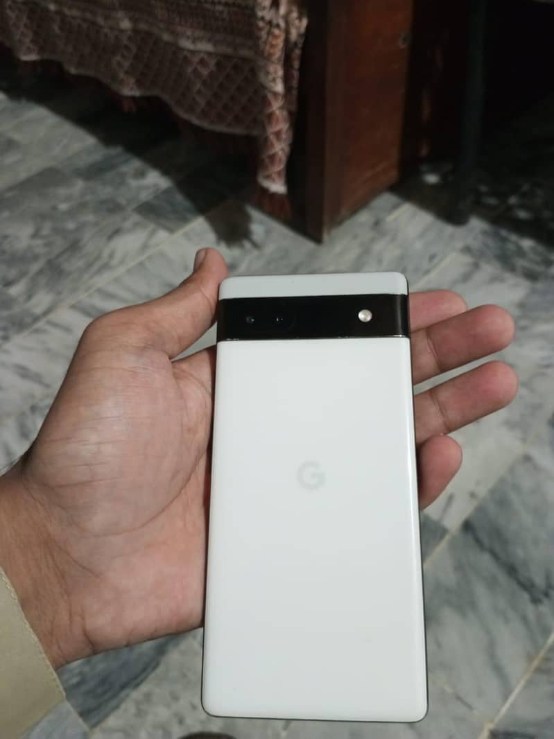 Google Pixel 6a 1