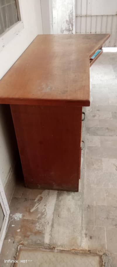 Study/office table