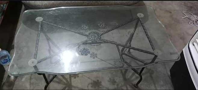 Sofa and Table