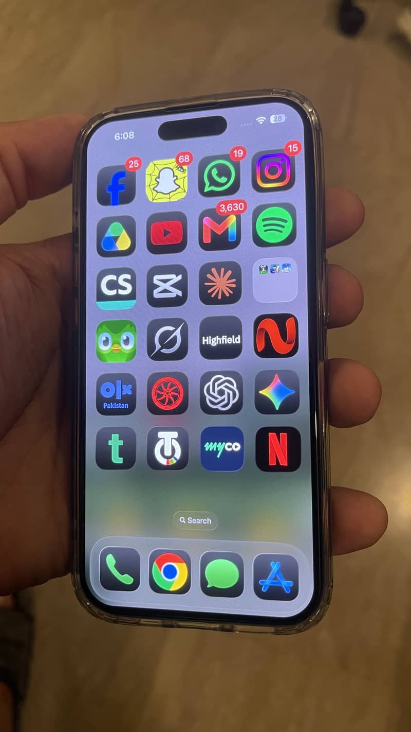 Apple iPhone 15 Pro 8