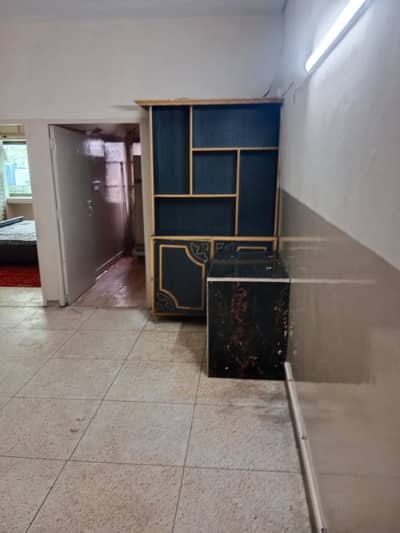 3rd FLOOR FLAT INDEPENDENT IN MOON MARKET AIT